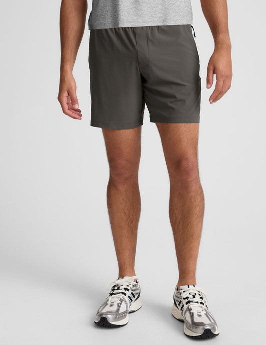 Pivotal 2.0 Men's Short 7" in gray, featuring a relaxed fit, elasticated waistband, and straight mid-thigh silhouette.