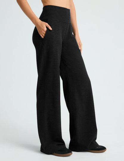 Black Spacedye Laid Back Wide Leg Pant Short featuring a high waistband and side pockets with a relaxed, wide-leg fit.