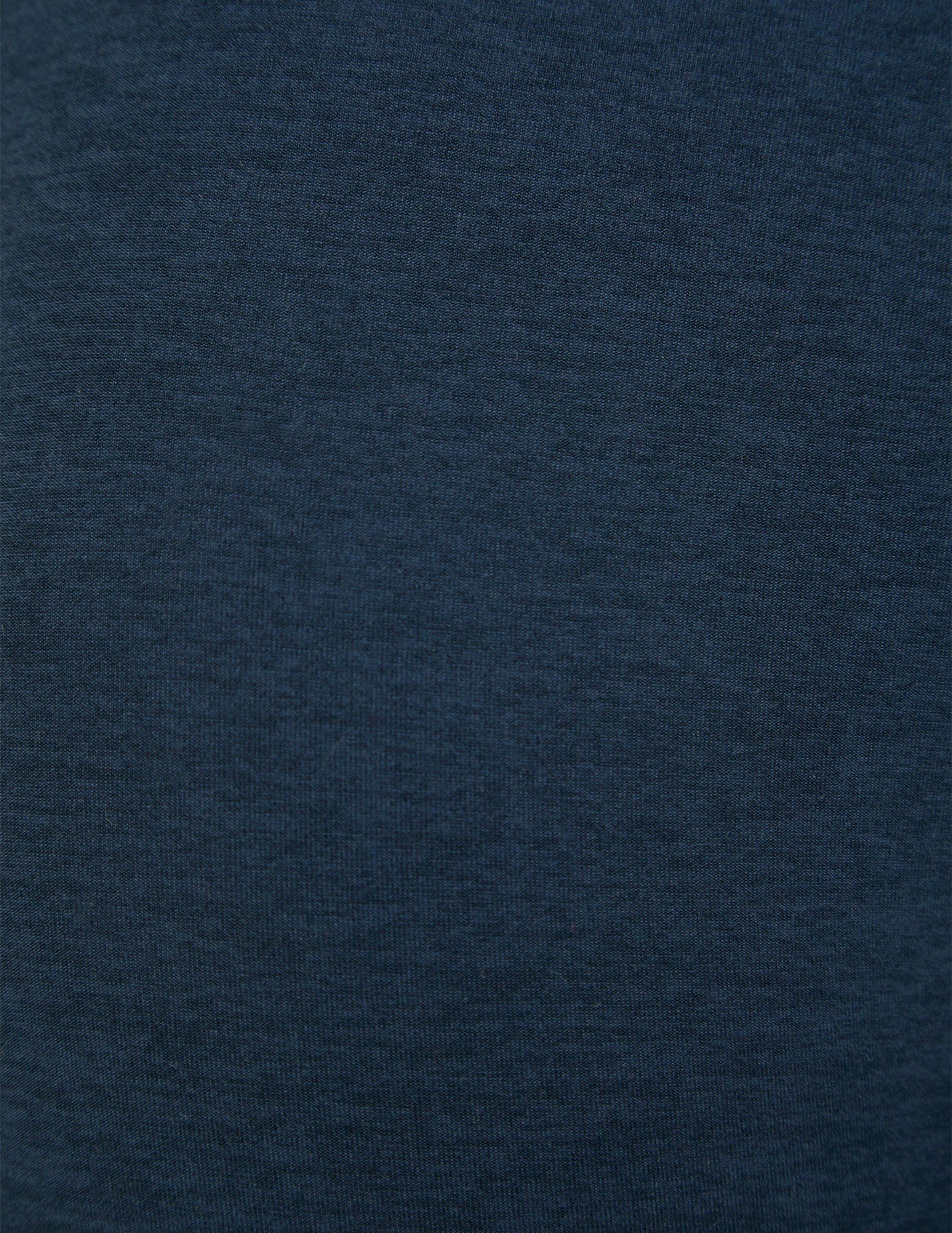 Close-up of the soft marled navy blue fabric texture of the Spacedye Keep Pace 5" Biker Short.
